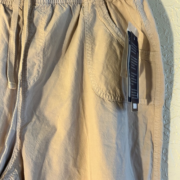 Gloria Vanderbilt Casuals Tan Casual Pants.    NWT - Picture 2 of 6